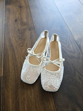 Mesh Ballet Flats with Bow